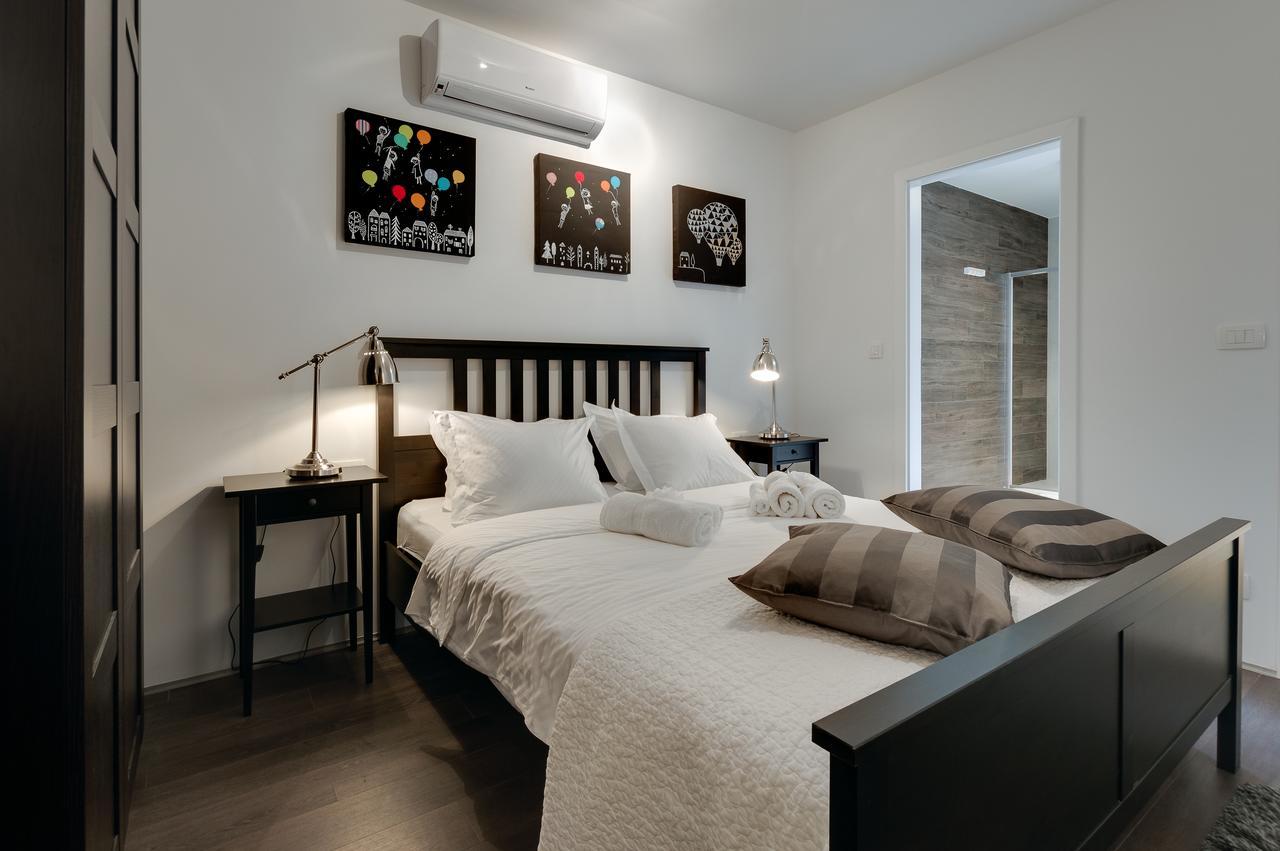 Luxury Apartments Jolara Mimice Exterior photo